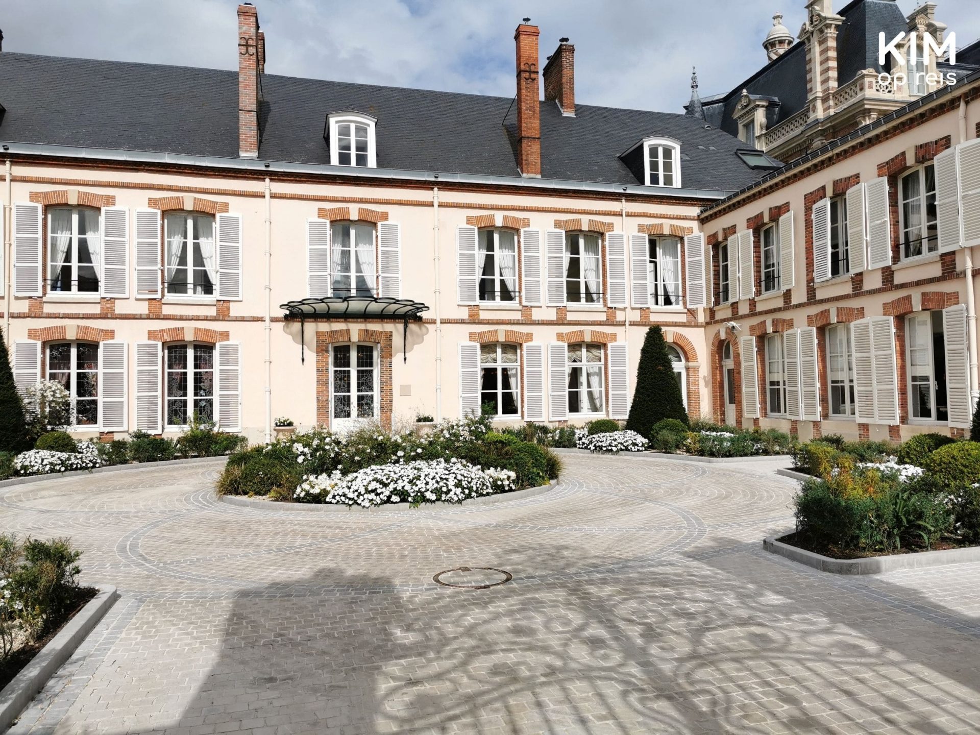 My Épernay tips for champagne houses, sights and restaurants Trip Unlocked