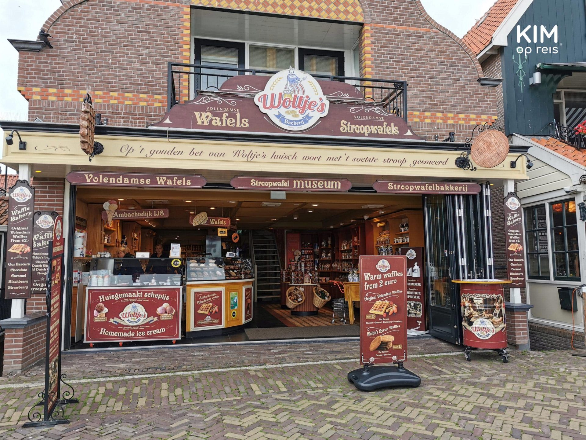 A day in Volendam and Marken in the Netherlands: typical touristy and